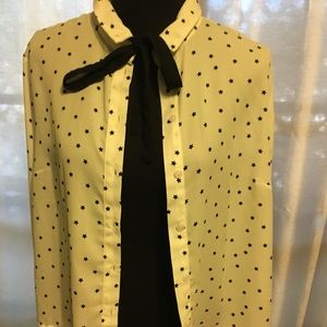 Light Button Star Blouse